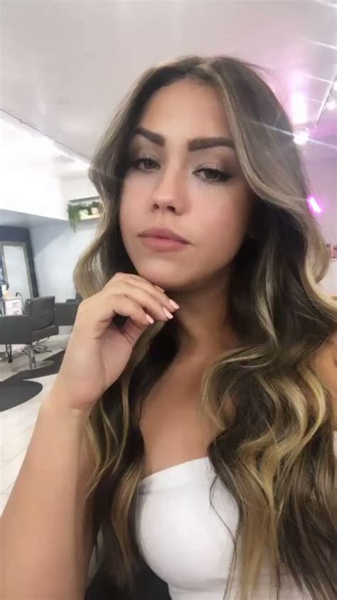 @ItsAlinaLopez 